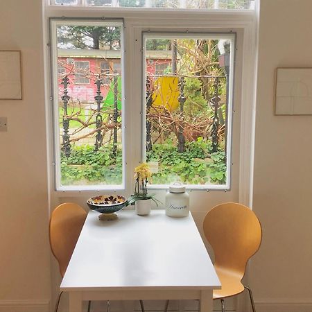 Spacious Comfortable Flat With Free Parking In East Finchley, Muswell Hill & Close To Alexandra Palace Londyn Zewnętrze zdjęcie