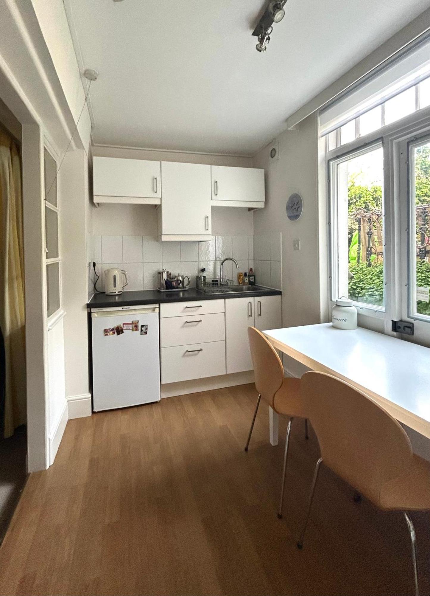 Spacious Comfortable Flat With Free Parking In East Finchley, Muswell Hill & Close To Alexandra Palace Londyn Zewnętrze zdjęcie