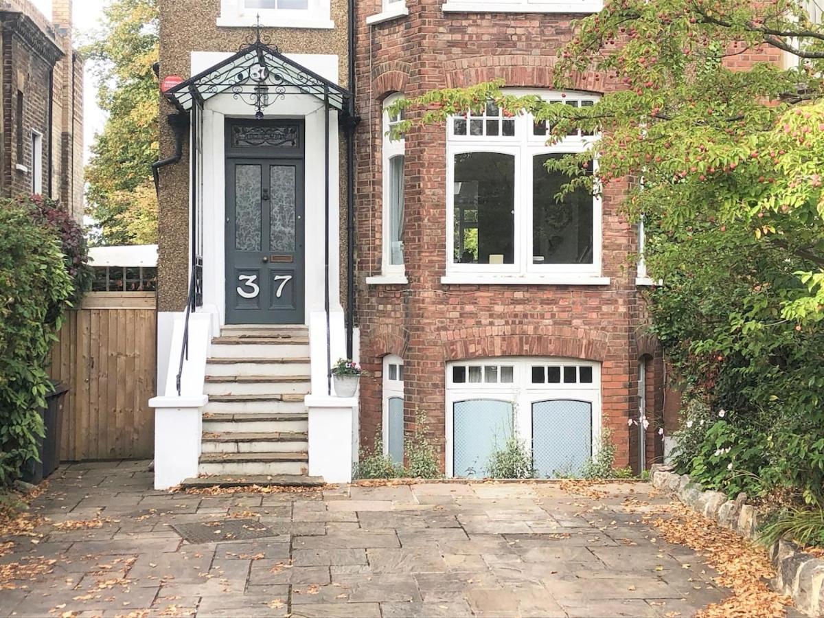 Spacious Comfortable Flat With Free Parking In East Finchley, Muswell Hill & Close To Alexandra Palace Londyn Zewnętrze zdjęcie